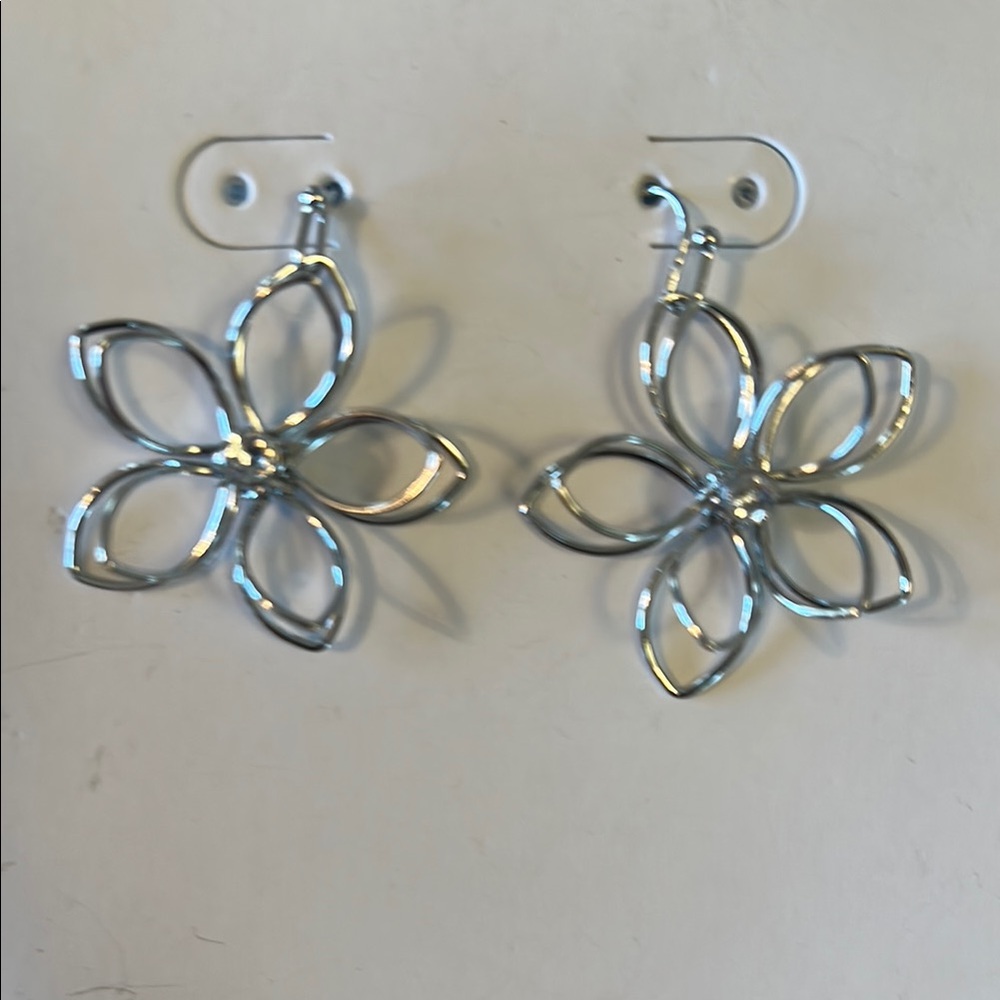 Silver Floral Earrings